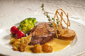 Château des Monthairons Hôtel Restaurant GastroMaison Spa privatif